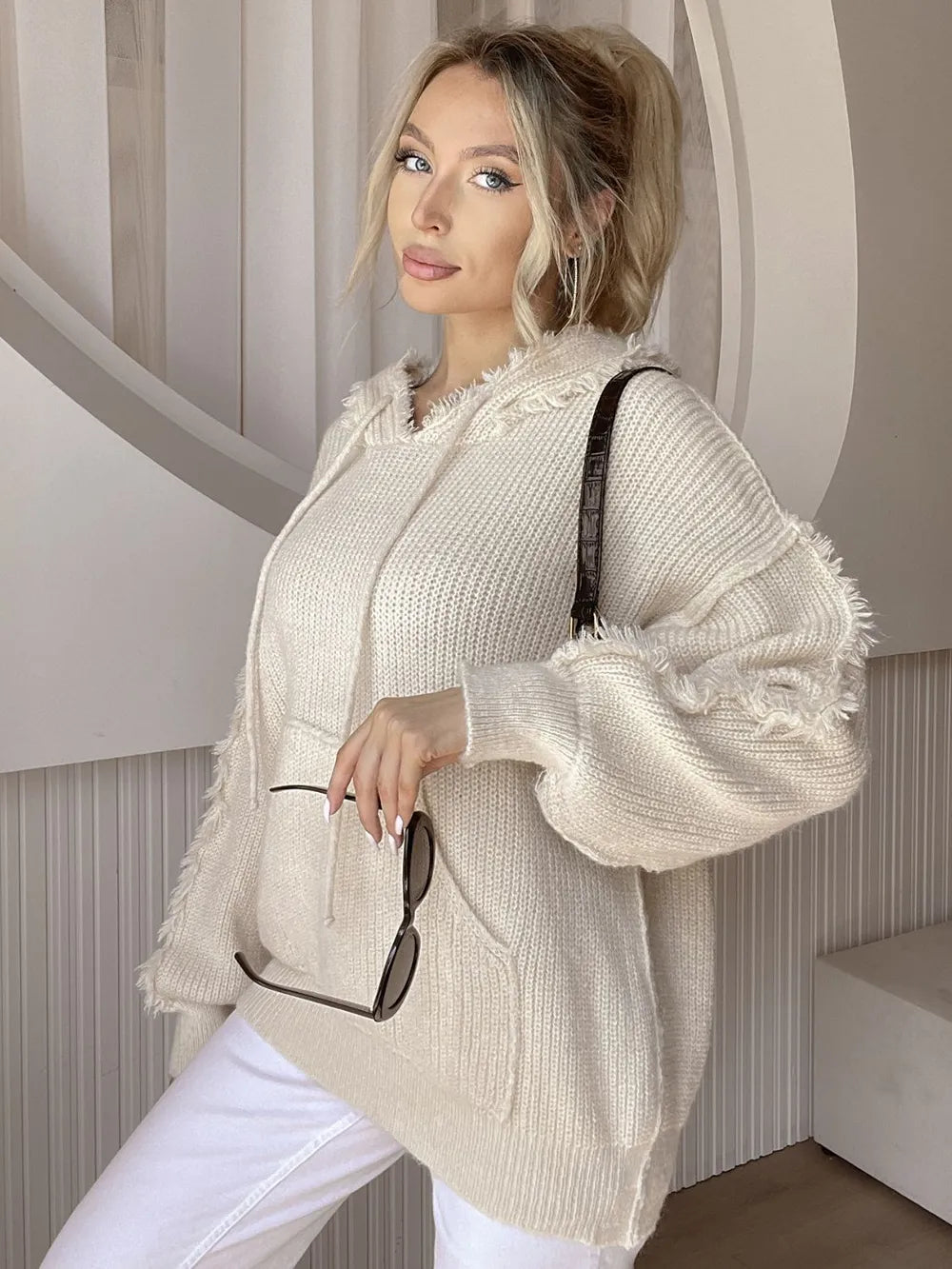 930c09ef-a7c5-46c2-87fa-d6314a6c607b-Max