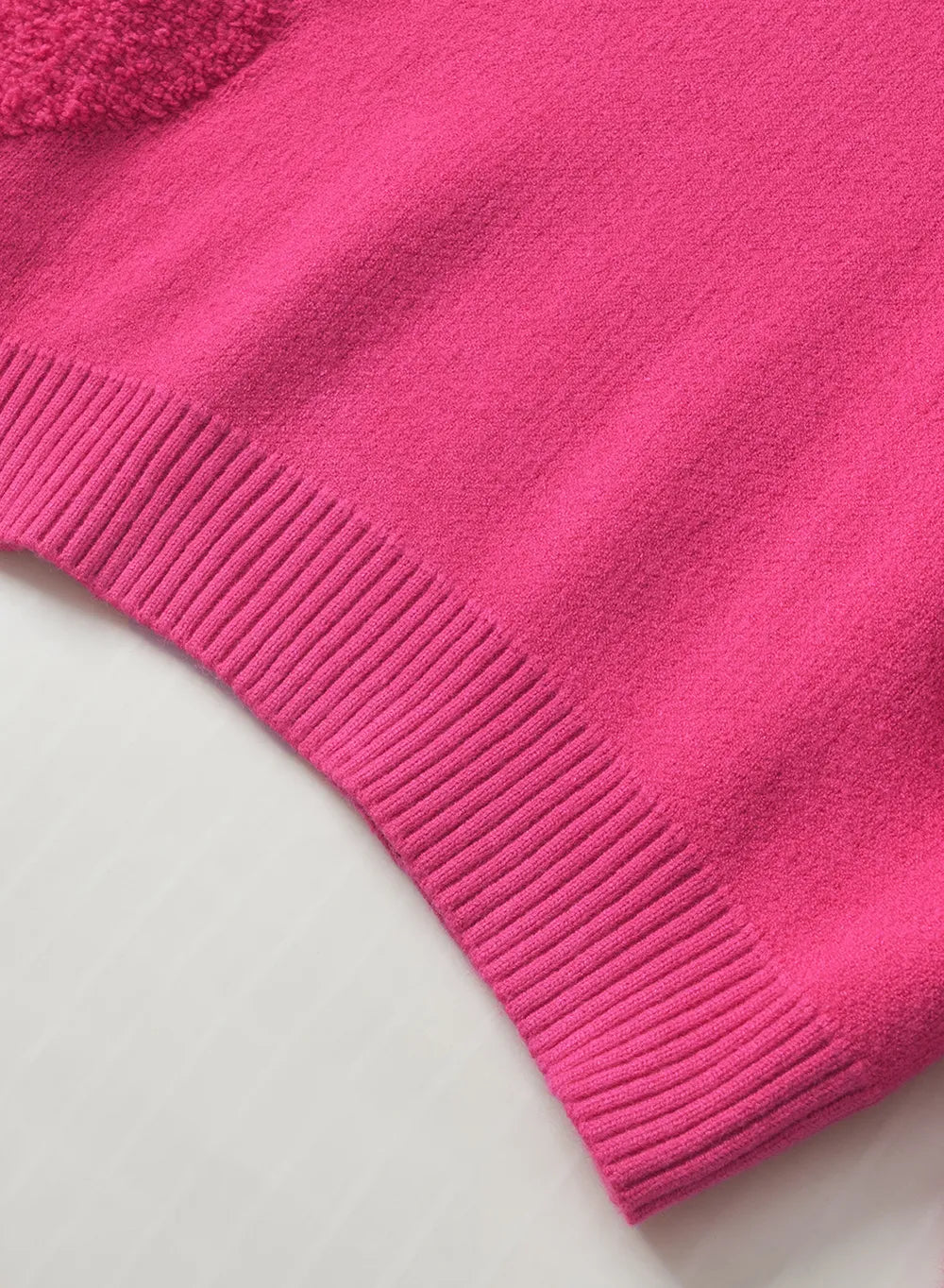 9852c93ed799482fa0656e264497f083-Max