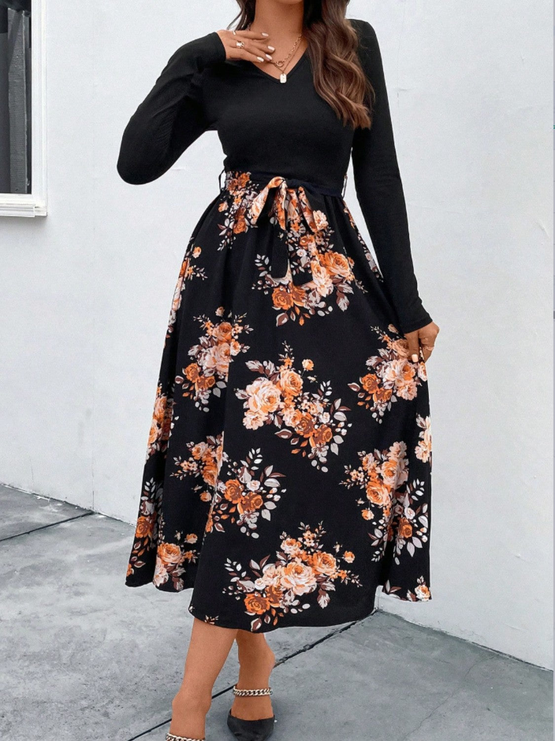 Floral V-Neck Long Sleeve Dress