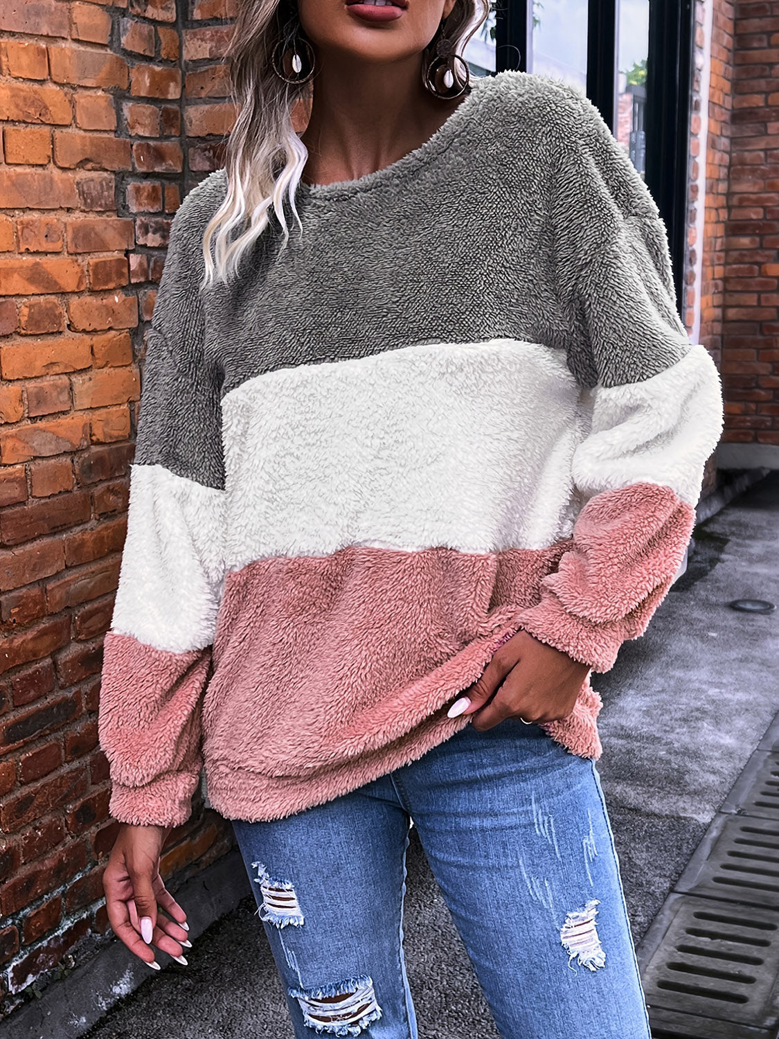 Color Block Round Neck Teddy Sweatshirt